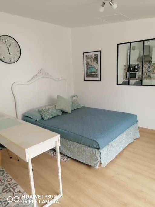 Charmant Logement En Plein Centre De Macon Apartment Bagian luar foto