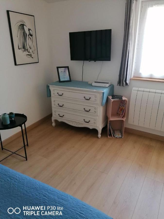 Charmant Logement En Plein Centre De Macon Apartment Bagian luar foto